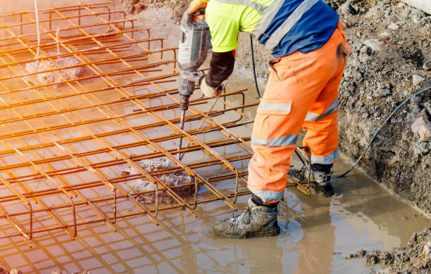 Best Concrete Flooring Contractor  in Valle Vista, CA